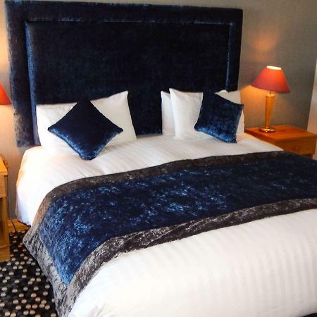 Clarion Collection Hotel Belfast Loughshore 卡瑞克福格斯 外观 照片