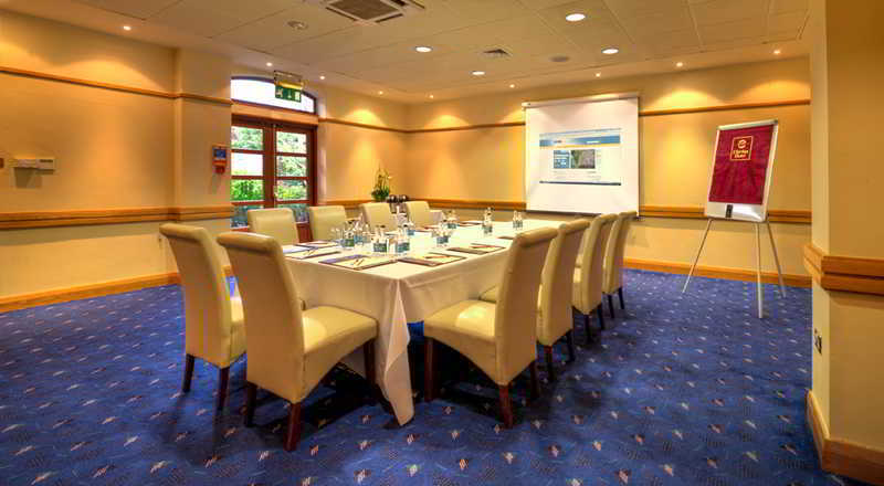 Clarion Collection Hotel Belfast Loughshore 卡瑞克福格斯 商务 照片