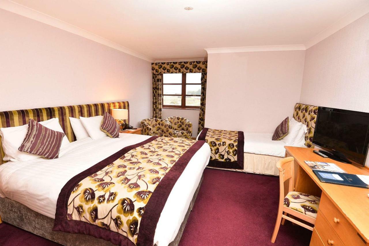 Clarion Collection Hotel Belfast Loughshore 卡瑞克福格斯 外观 照片
