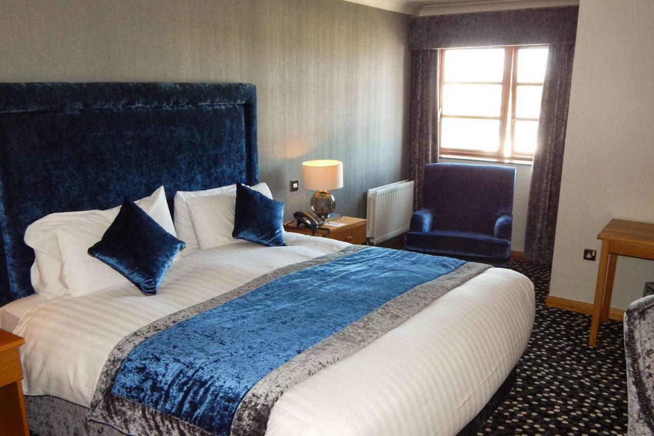 Clarion Collection Hotel Belfast Loughshore 卡瑞克福格斯 外观 照片